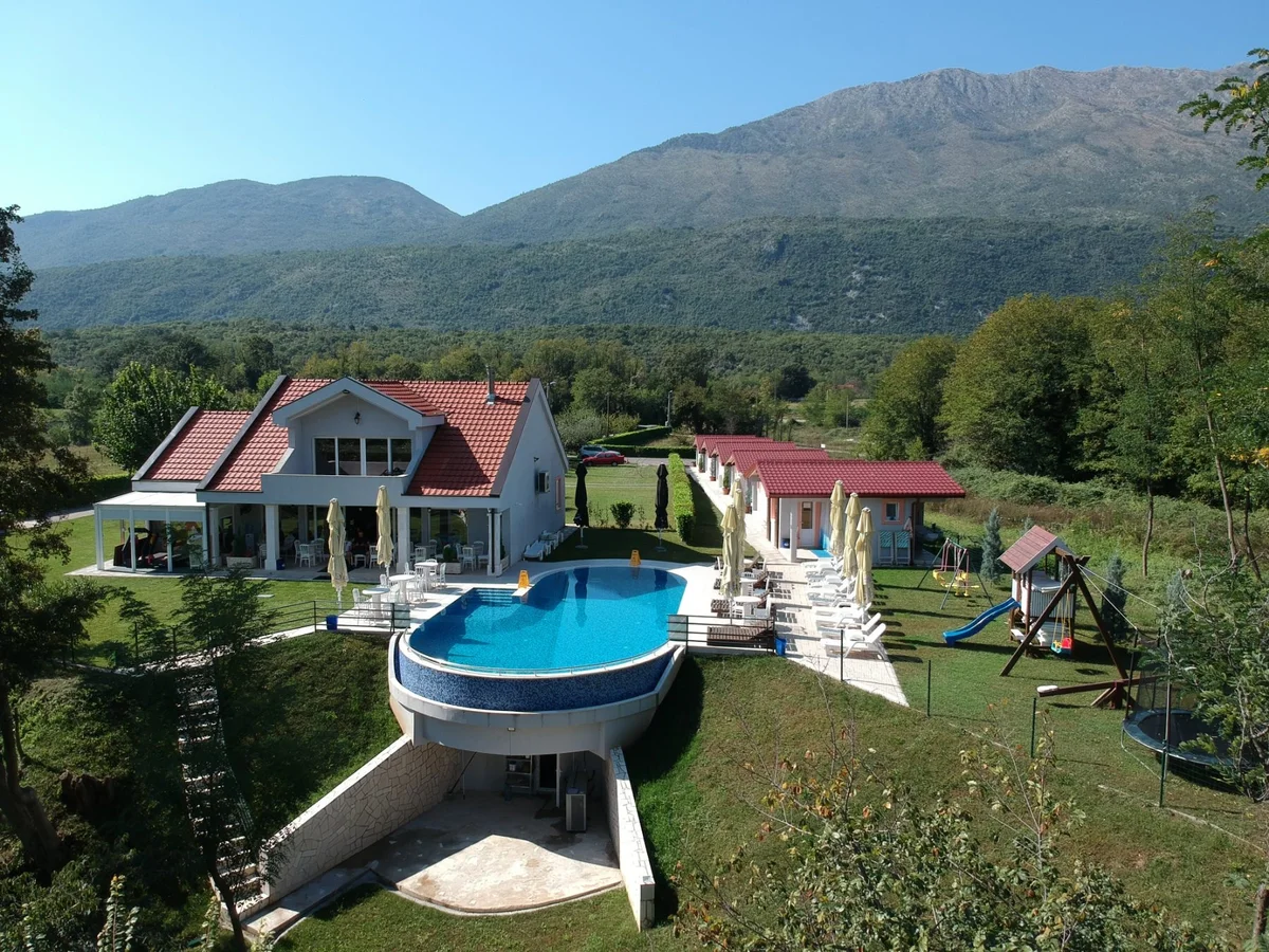 Img 2d6e3d529ead76ec7552d9926973b699 v